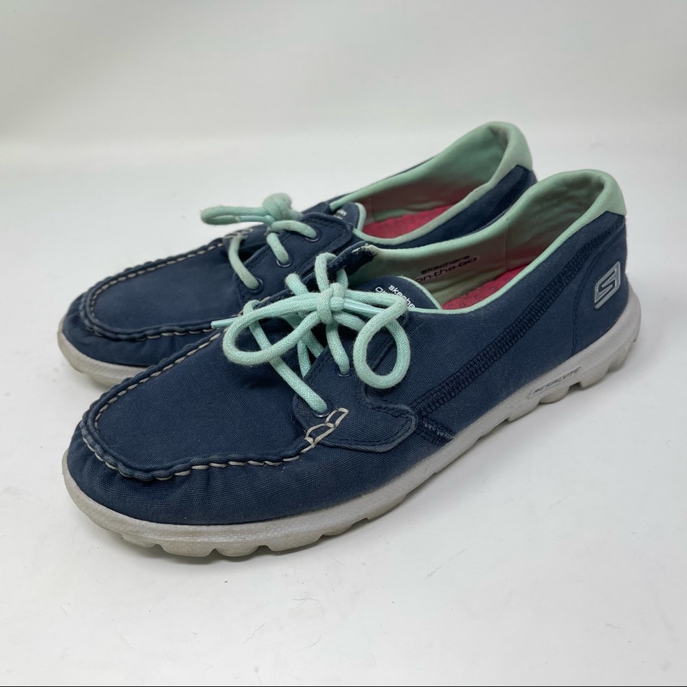 Skechers Womens On The Go Clipper Sneakers Shoes Blue 13779 Lace Up size 7